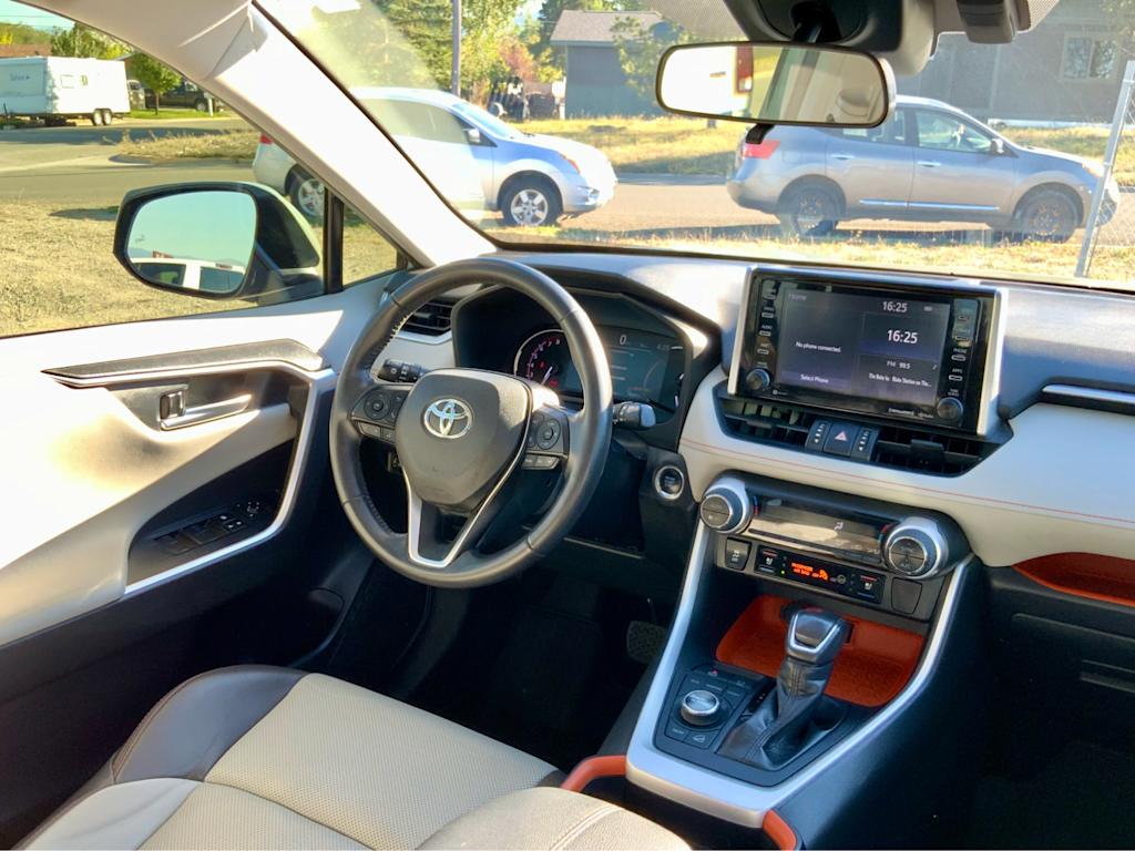 Thumbnail: 2019 Toyota RAV4 - 33