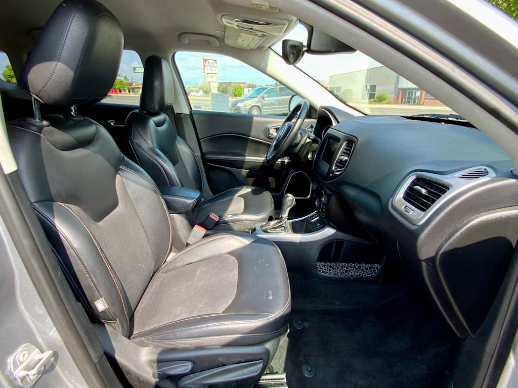 Thumbnail: 2018 Jeep Compass - 11