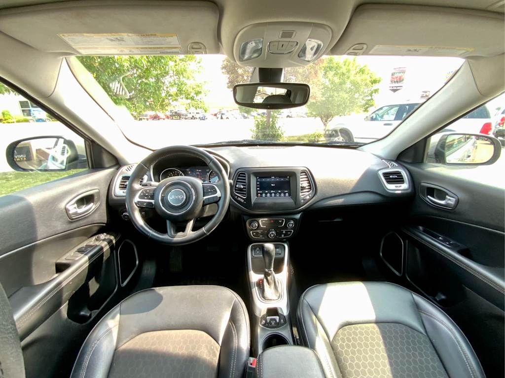 Thumbnail: 2018 Jeep Compass - 2