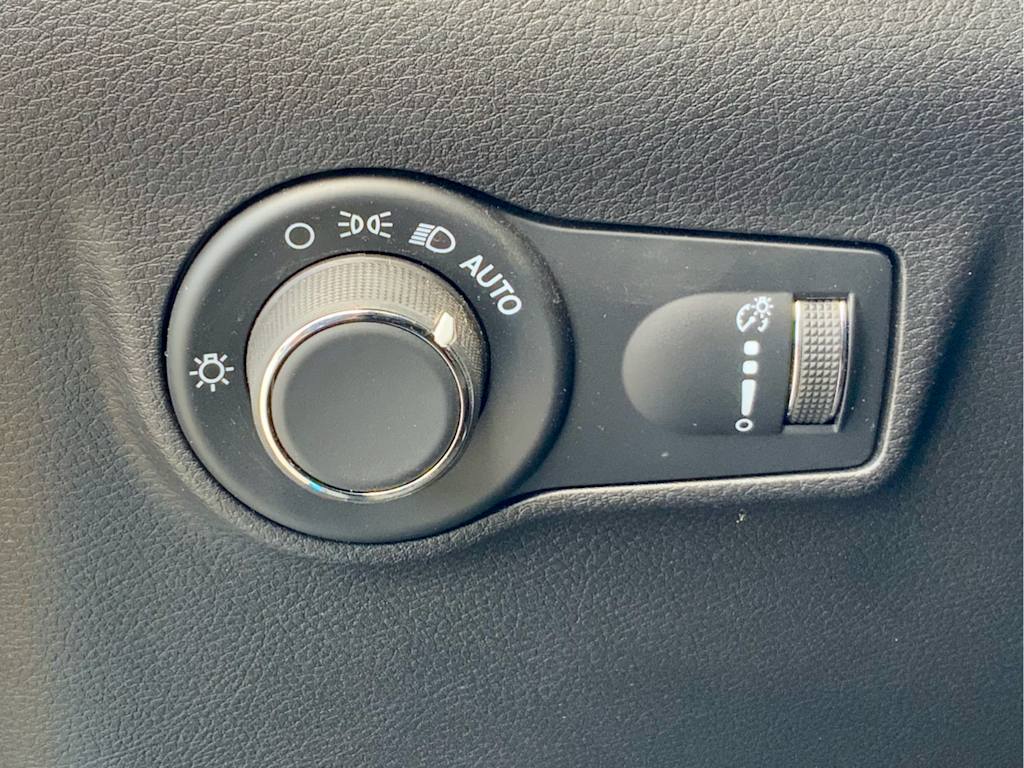 Thumbnail: 2024 Jeep Compass - 39