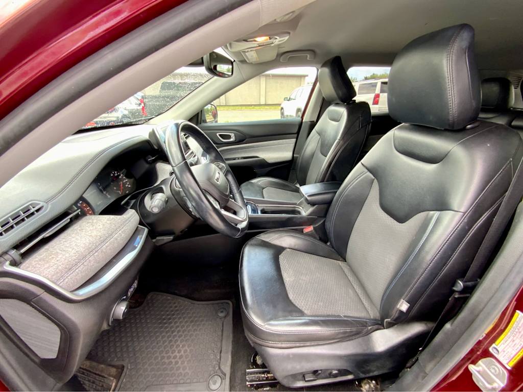 Thumbnail: 2022 Jeep Compass - 10