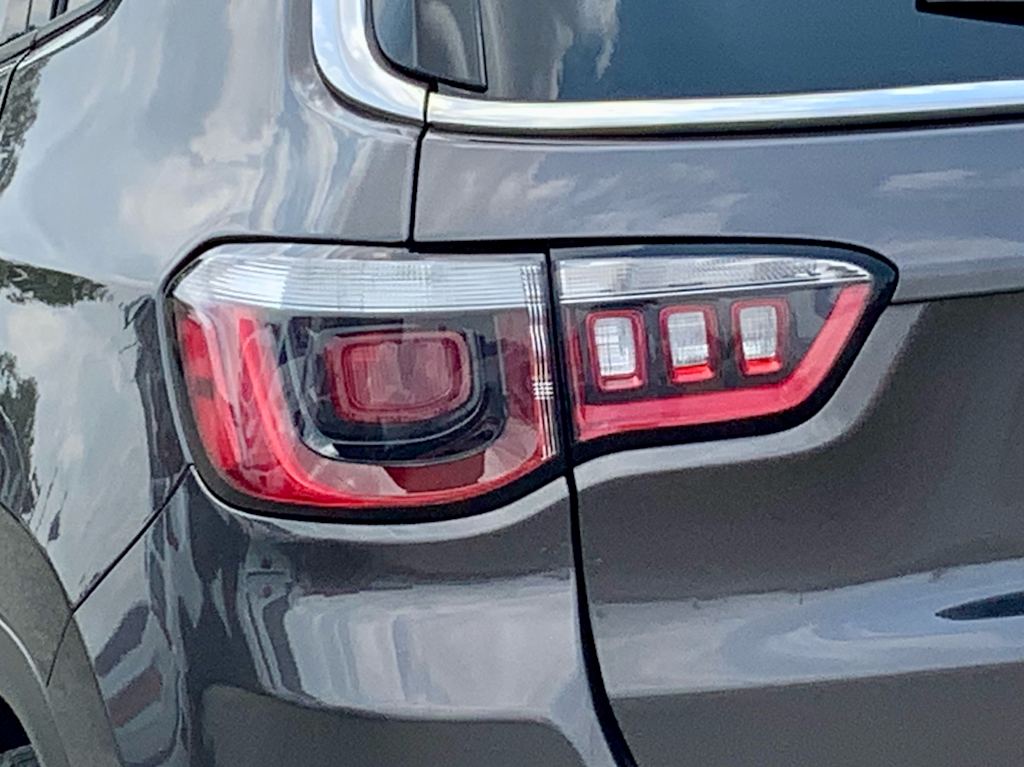 Thumbnail: 2019 Jeep Compass - 23