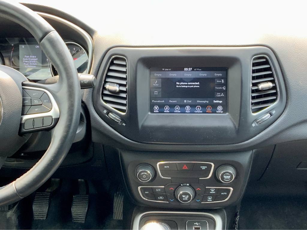 Thumbnail: 2019 Jeep Compass - 13