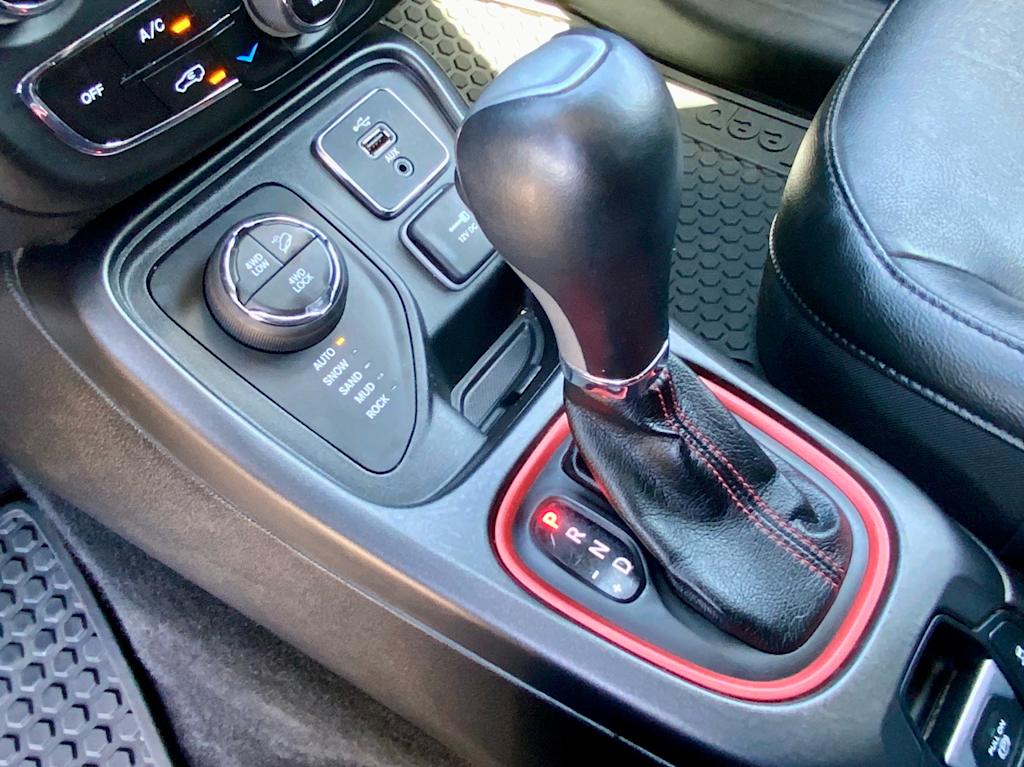 Thumbnail: 2018 Jeep Compass - 46