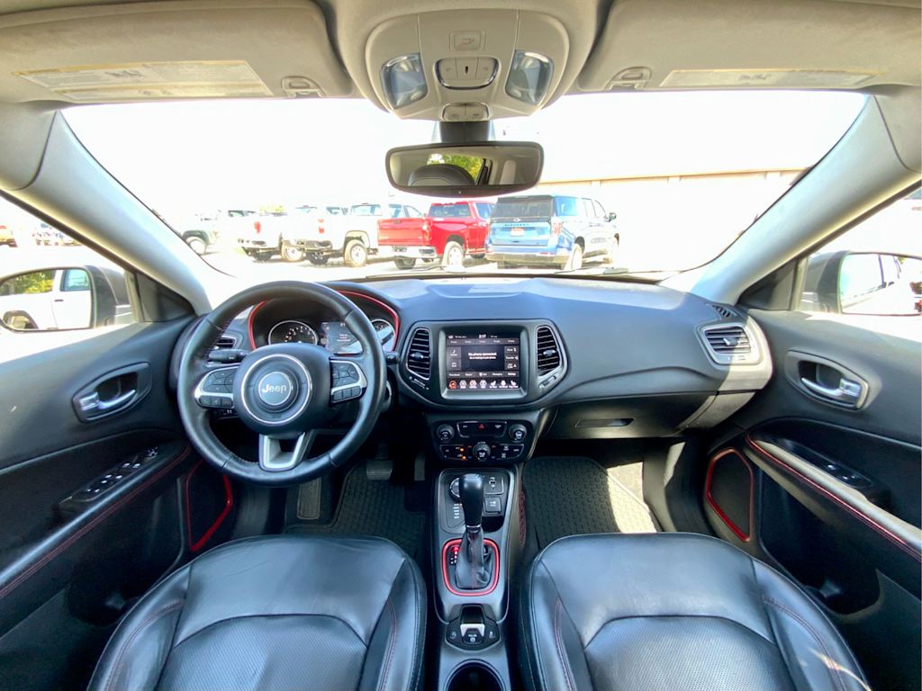 Thumbnail: 2018 Jeep Compass - 2