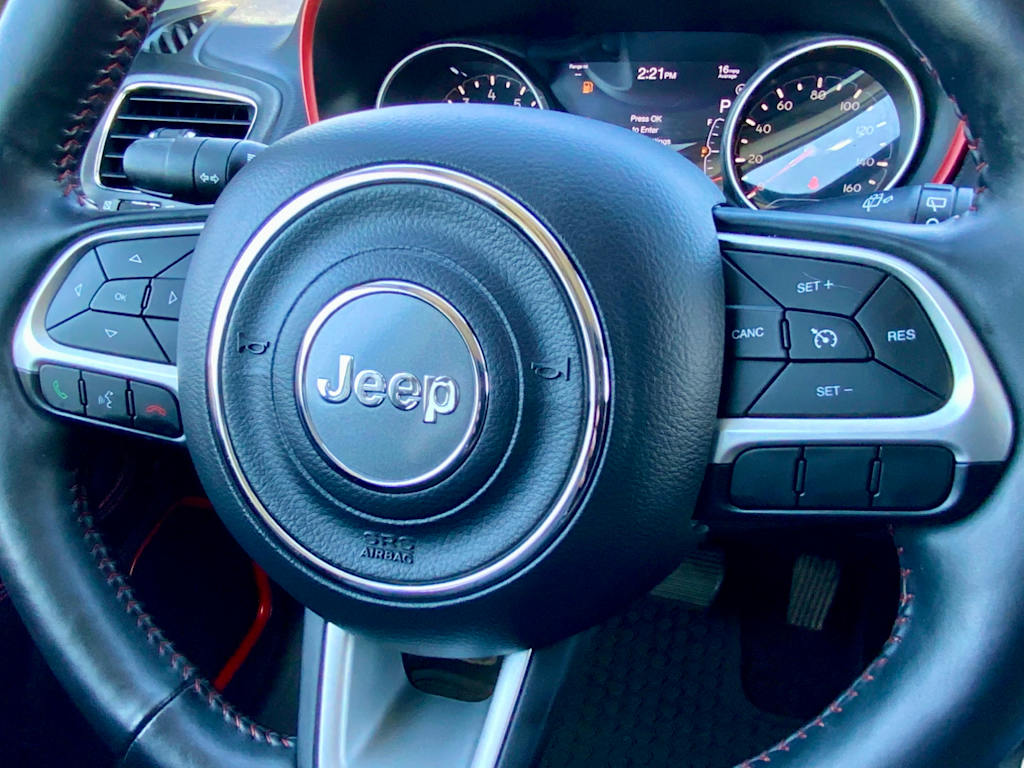 Thumbnail: 2018 Jeep Compass - 43