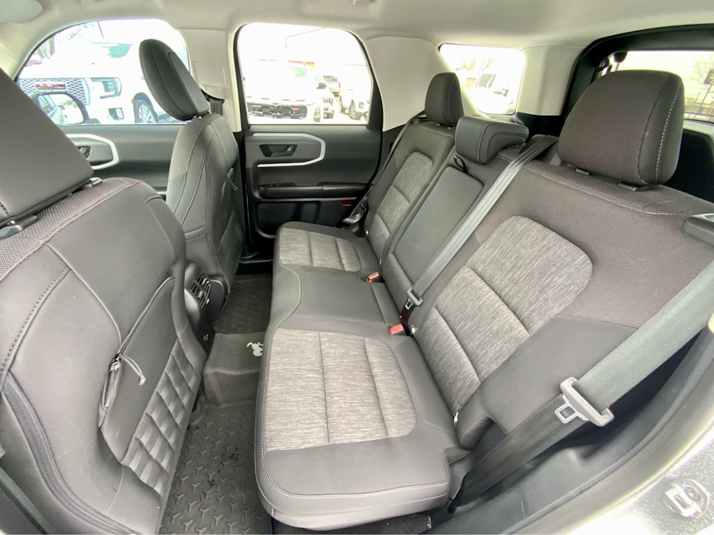 Thumbnail: 2022 Ford Bronco Sport - 11