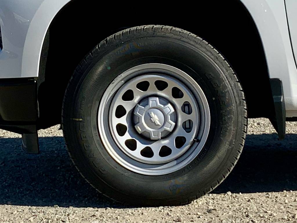 Thumbnail: 2026 Chevrolet Silverado 1500 - 29