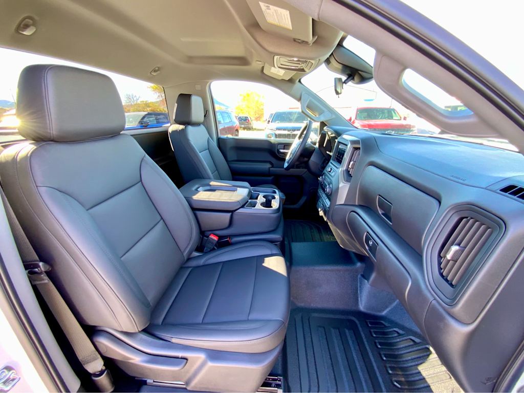 Thumbnail: 2026 Chevrolet Silverado 1500 - 11