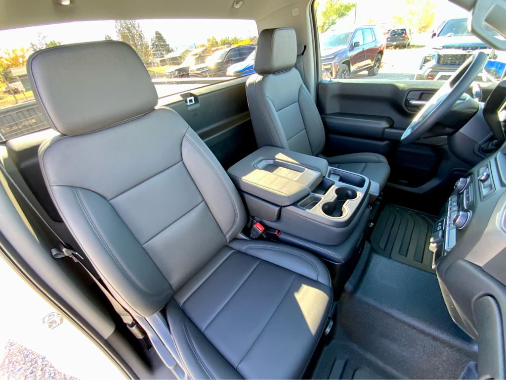 Thumbnail: 2026 Chevrolet Silverado 1500 - 33