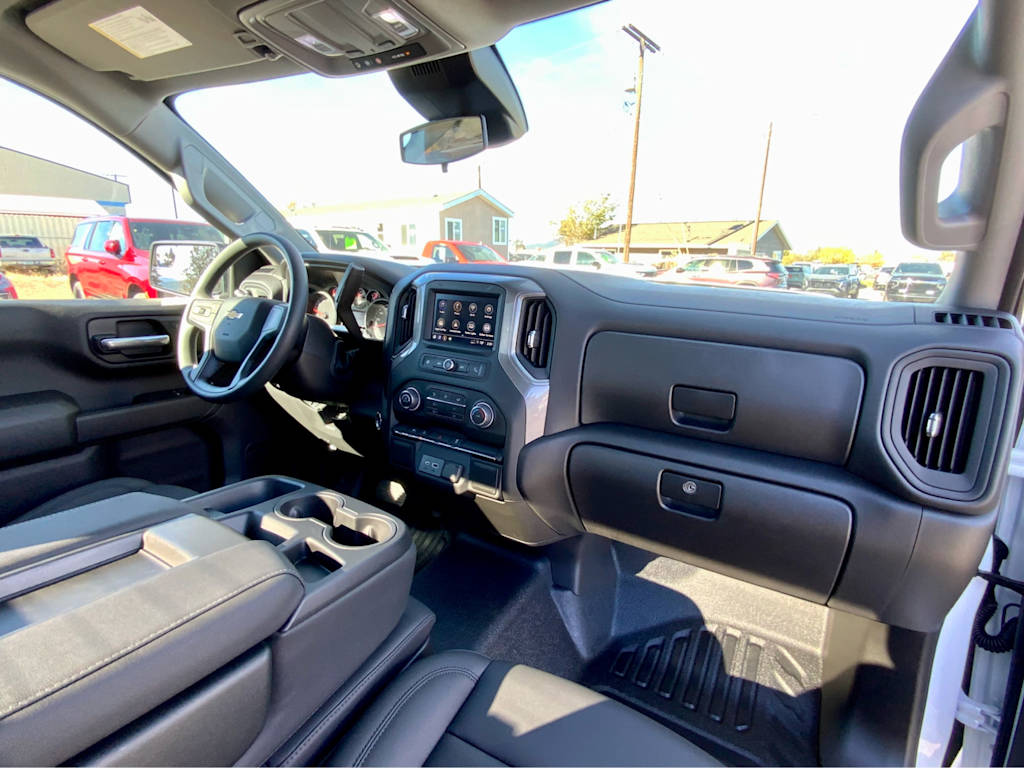 Thumbnail: 2026 Chevrolet Silverado 1500 - 2