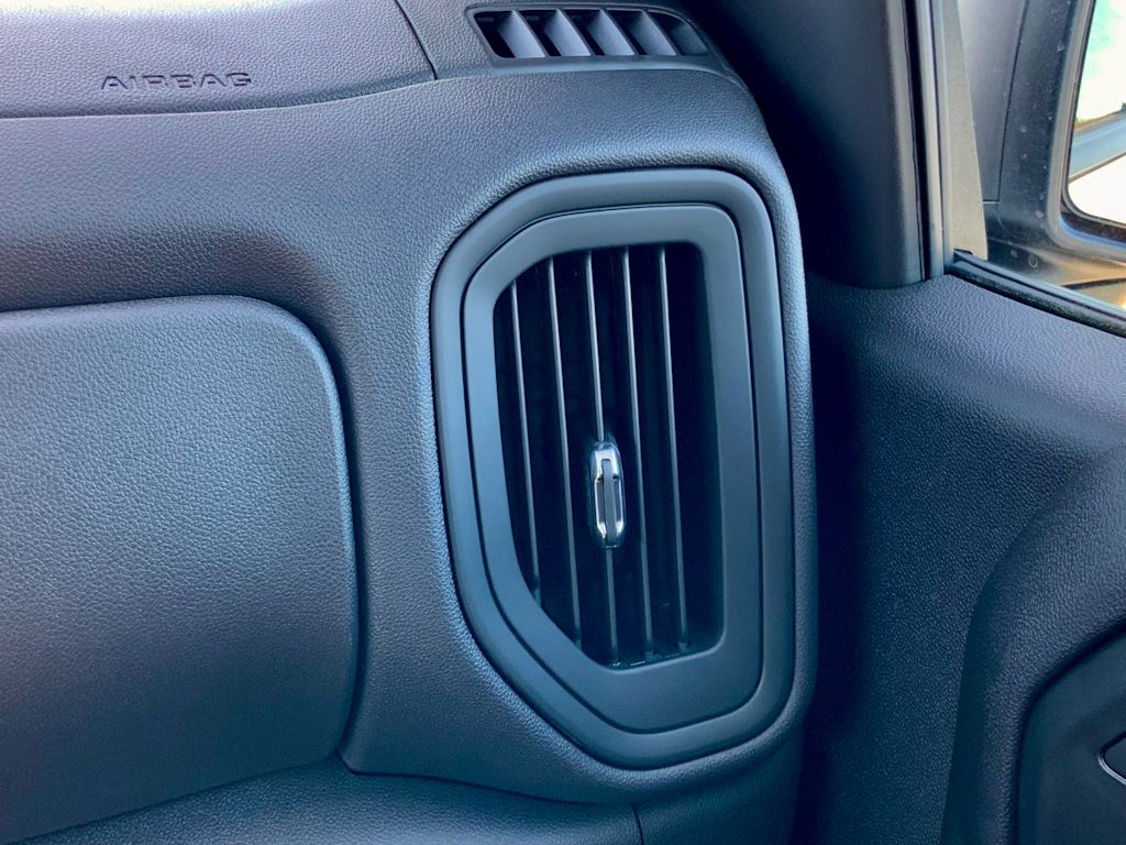 Thumbnail: 2026 Chevrolet Silverado 1500 - 38