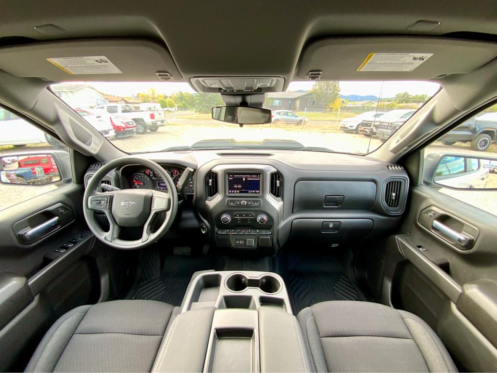 Thumbnail: 2026 Chevrolet Silverado 1500 - 9