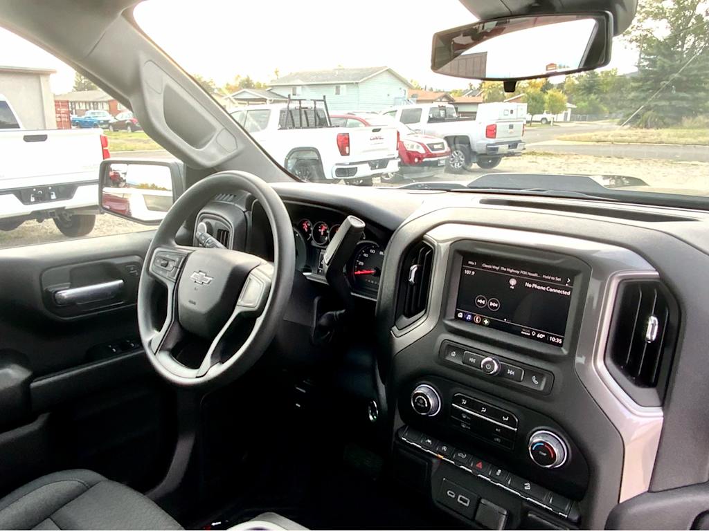 Thumbnail: 2026 Chevrolet Silverado 1500 - 13
