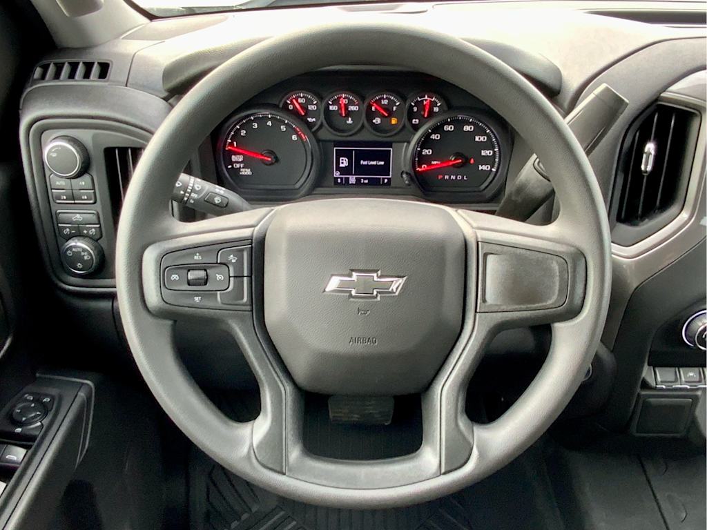 Thumbnail: 2026 Chevrolet Silverado 1500 - 33