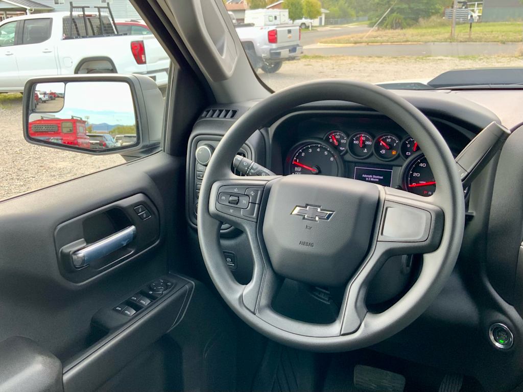 Thumbnail: 2026 Chevrolet Silverado 1500 - 14