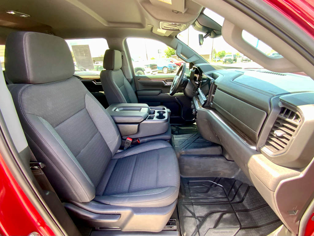 Thumbnail: 2025 Chevrolet Silverado 1500 - 11
