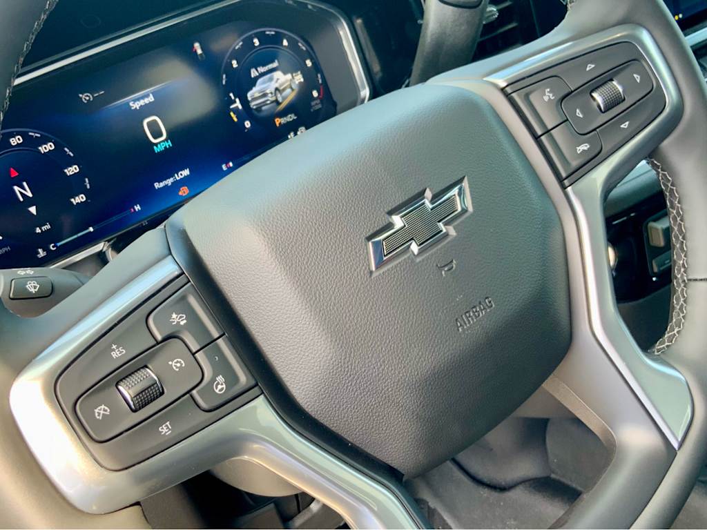 Thumbnail: 2026 Chevrolet Silverado 1500 - 36