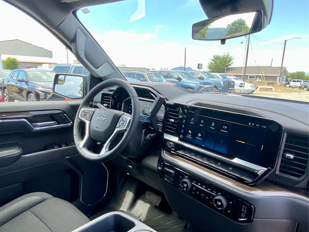 Thumbnail: 2026 Chevrolet Silverado 1500 - 13