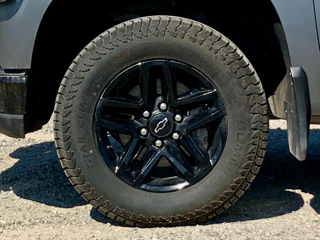 Thumbnail: 2020 Chevrolet Silverado 1500 - 26