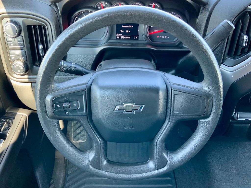 Thumbnail: 2020 Chevrolet Silverado 1500 - 34