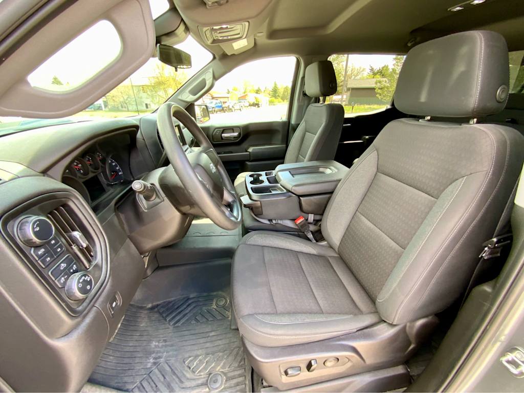 2024 Chevrolet Silverado 1500 Custom 10