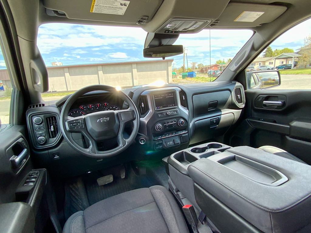 2024 Chevrolet Silverado 1500 Custom 9