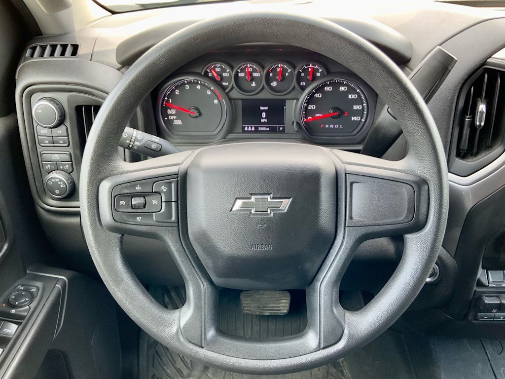 2024 Chevrolet Silverado 1500 Custom 44