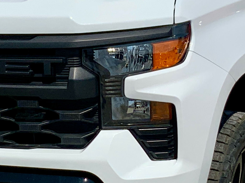 Thumbnail: 2023 Chevrolet Silverado 1500 - 25
