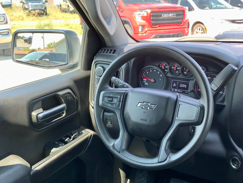 Thumbnail: 2023 Chevrolet Silverado 1500 - 13