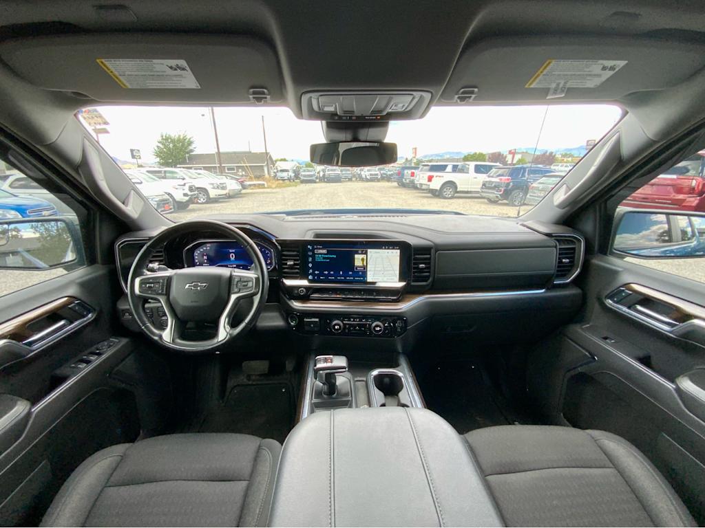Thumbnail: 2024 Chevrolet Silverado 1500 - 2