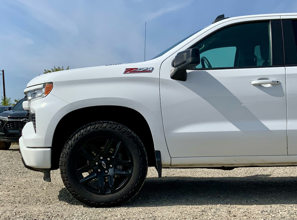 Thumbnail: 2022 Chevrolet Silverado 1500 - 8