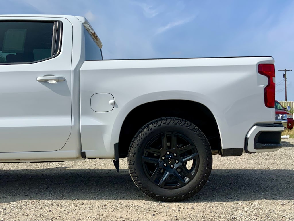 Thumbnail: 2022 Chevrolet Silverado 1500 - 23