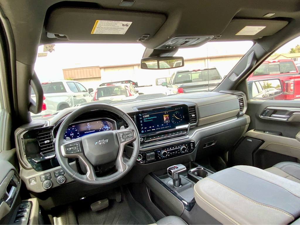 Thumbnail: 2024 Chevrolet Silverado 1500 - 9