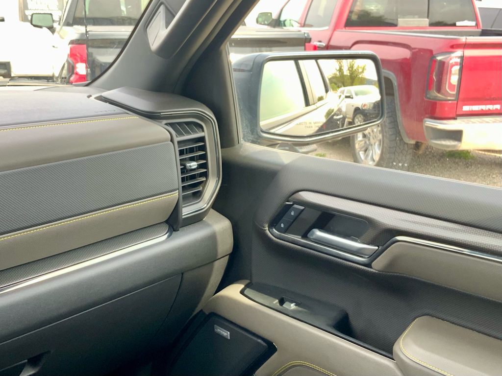 Thumbnail: 2024 Chevrolet Silverado 1500 - 40