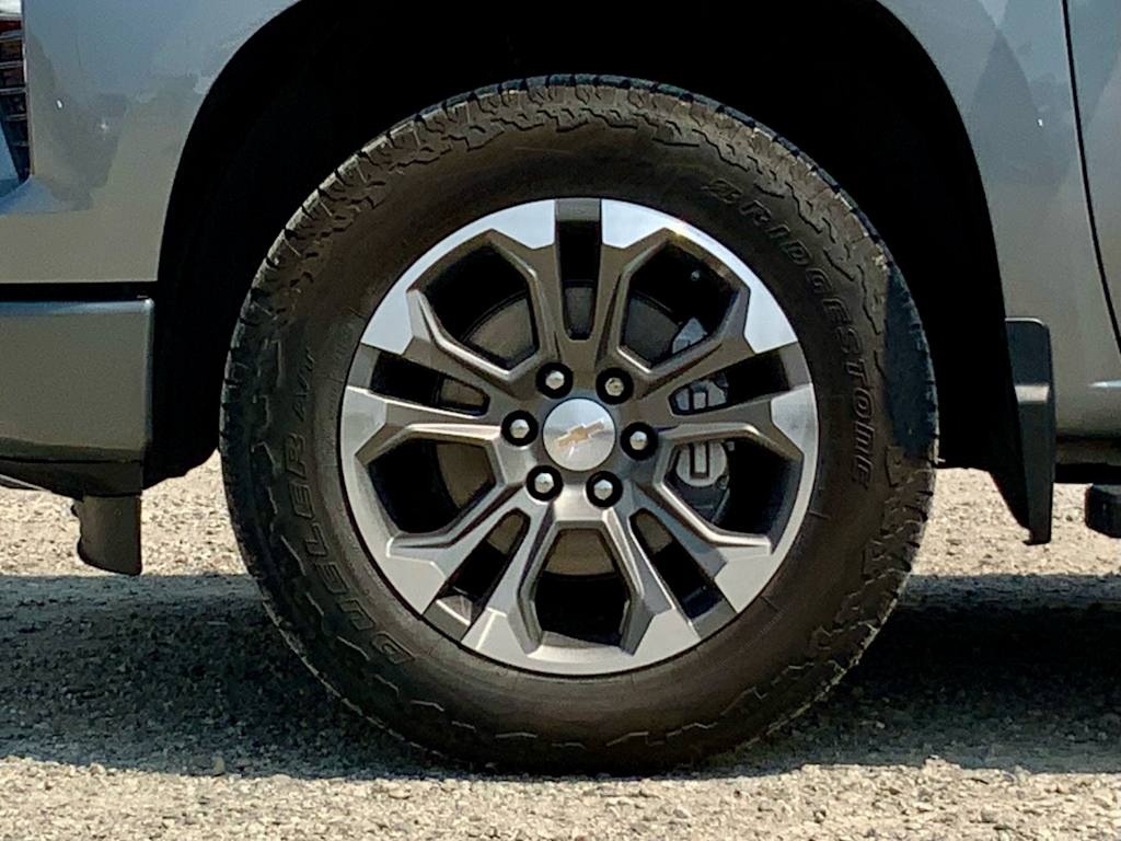 Thumbnail: 2023 Chevrolet Silverado 1500 - 27
