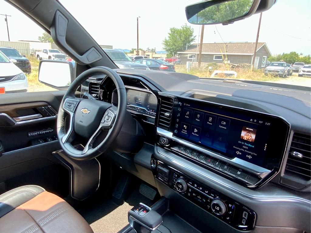 Thumbnail: 2023 Chevrolet Silverado 1500 - 9