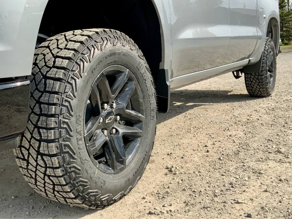 Thumbnail: 2026 Chevrolet Silverado 1500 - 27