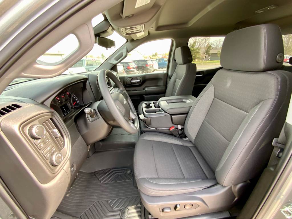 Thumbnail: 2026 Chevrolet Silverado 1500 - 10