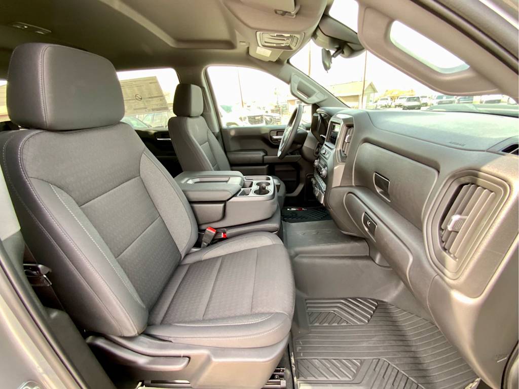 Thumbnail: 2026 Chevrolet Silverado 1500 - 11