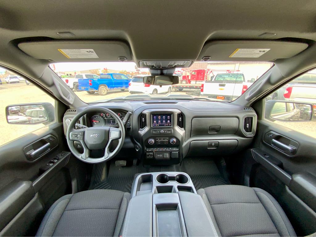 Thumbnail: 2026 Chevrolet Silverado 1500 - 9