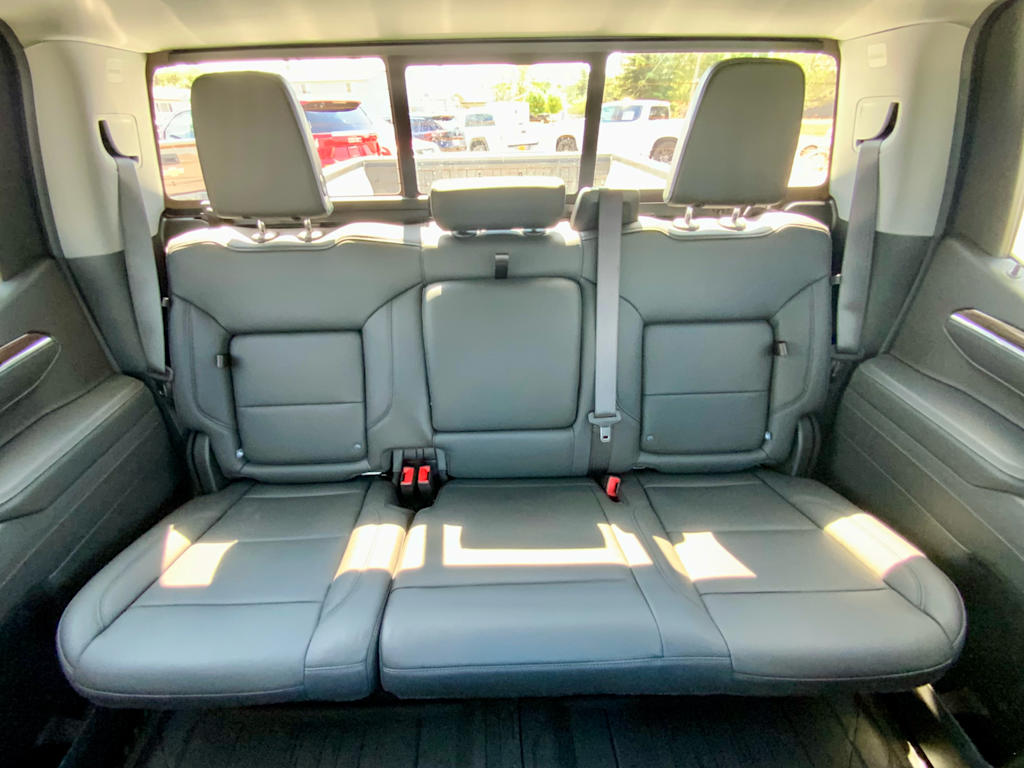 Thumbnail: 2026 Chevrolet Silverado 1500 - 36