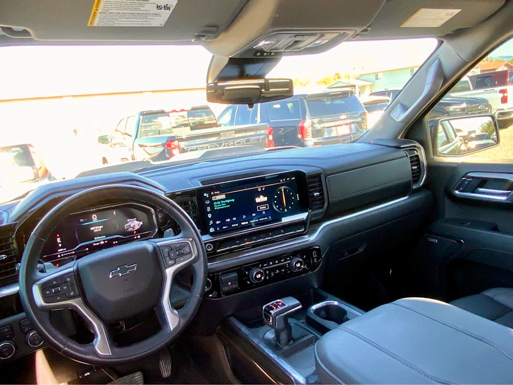 Thumbnail: 2025 Chevrolet Silverado 1500 - 13