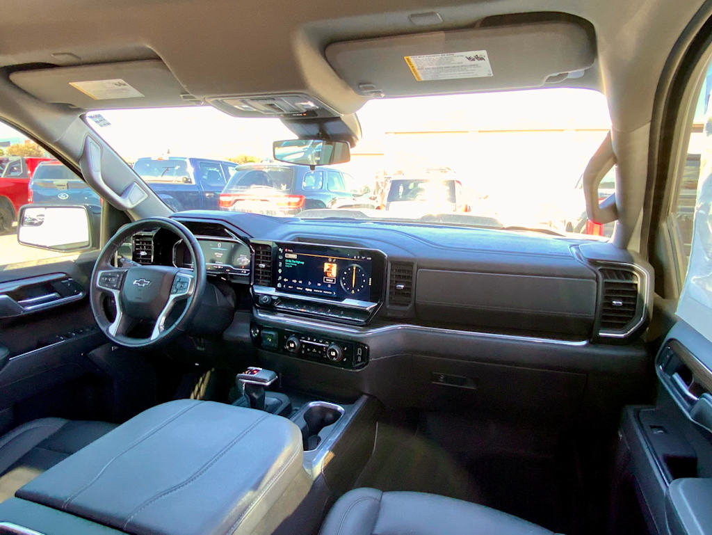 Thumbnail: 2025 Chevrolet Silverado 1500 - 14
