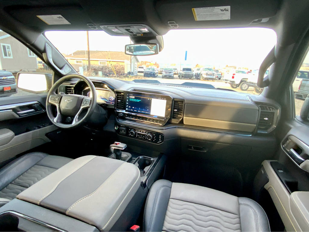 Thumbnail: 2025 Chevrolet Silverado 1500 - 46