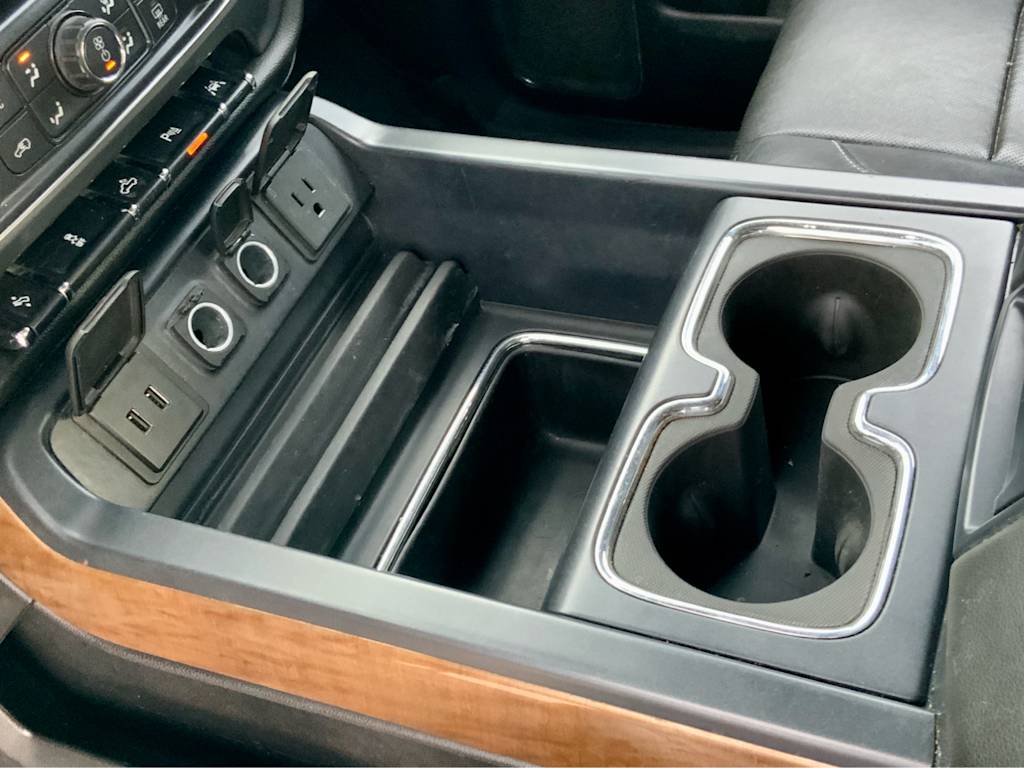 Thumbnail: 2017 Chevrolet Silverado 1500 - 16
