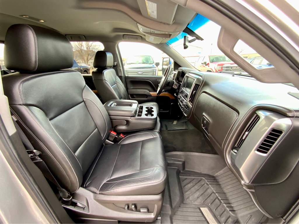 Thumbnail: 2018 Chevrolet Silverado 1500 - 11