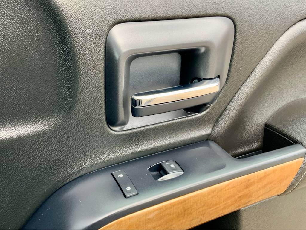 Thumbnail: 2018 Chevrolet Silverado 1500 - 51