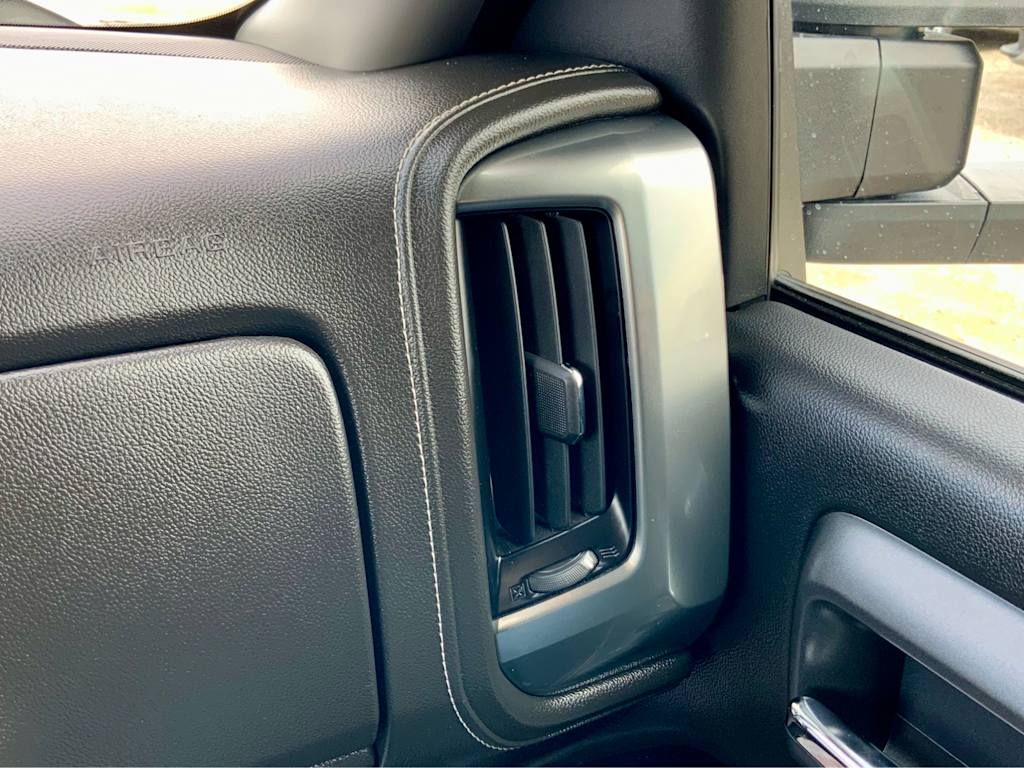 Thumbnail: 2018 Chevrolet Silverado 1500 - 50