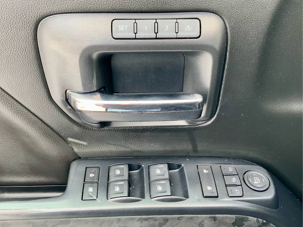 Thumbnail: 2018 Chevrolet Silverado 1500 - 42